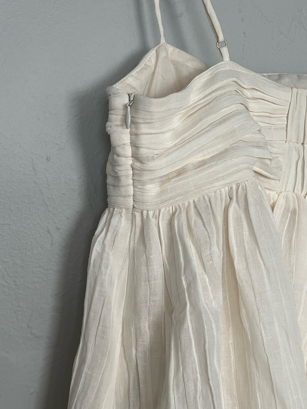 NWT DISSH Casey Ivory Crinkle Ramie Top Square Neck Cami US 6 - Picture 7 of 11